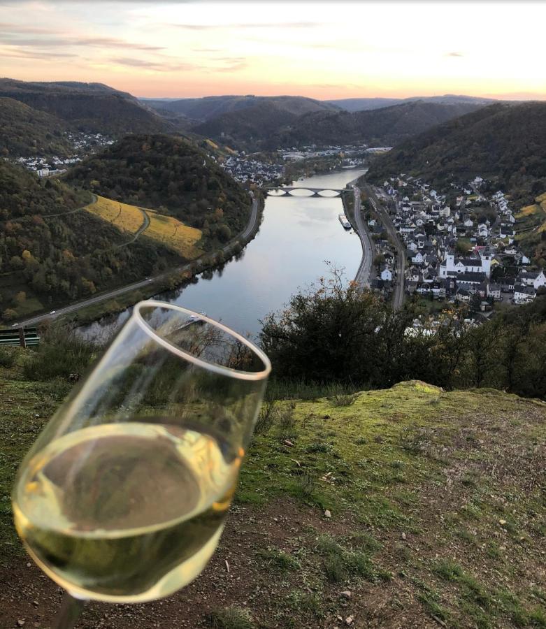 Attraktive Wohnung-Elztalidyll-Zwischen Mosel,Nuerburgring Und Burg Eltz Kollig Eksteriør billede